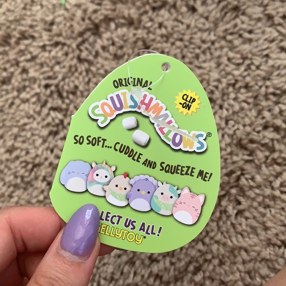 Squishmallows Elina the Peacock clip - Picture 4 of 5